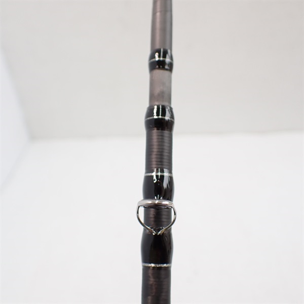 ２２エクスプライド１６６Ｍ－２